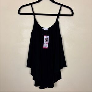 So Nikki Elegant Black Camisole Top‎
